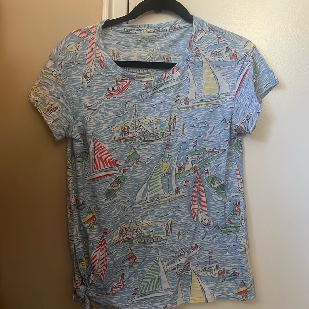 Lily Pulitzer top in Get Nauti print ⛵️size: Small